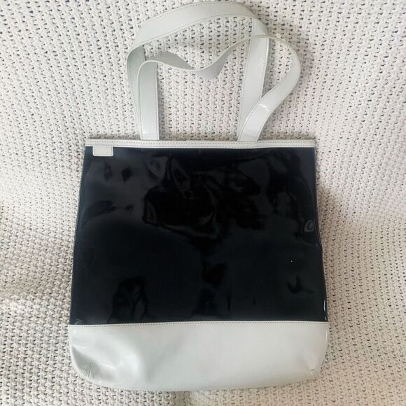 Lands End Patent Leather Mod Tote Bag Black w/White Snap Close Top Cotton Lining - Picture 1 of 16